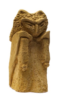  Lion statue 