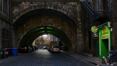  Merchant Street, looking at George IV Bridge 