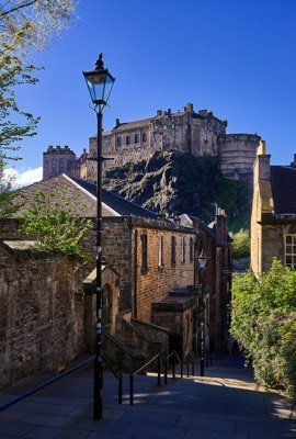  The Vennel View of Edinburgh Castle 