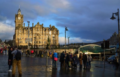  Waverley Station with Balmoral Hotel 