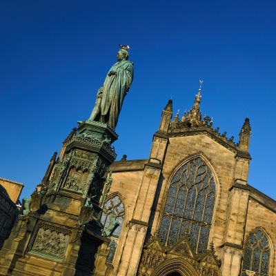  St Giles' Cathedral with Statue of Walter Francis Montagu Douglas Scott 