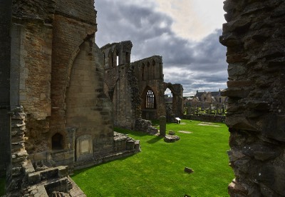  Elgin Cathedral 