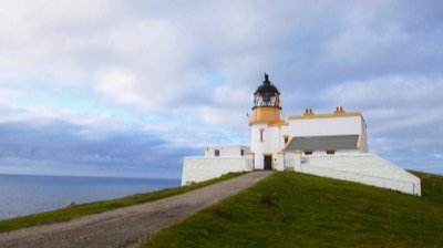  Lighthouse Cluas Deas 