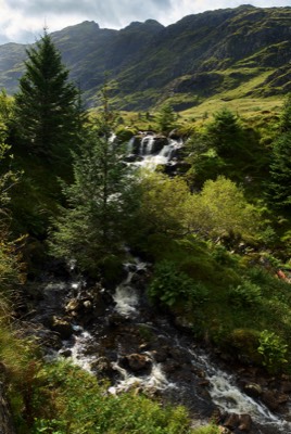  Small waterfall near Loch Restil and Butter Bridge 