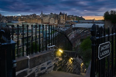  Jacob' Ladder, leading towards Waverley Station 