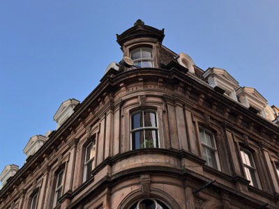  Hostel in New Town above Cafe Royal, West Register Street 