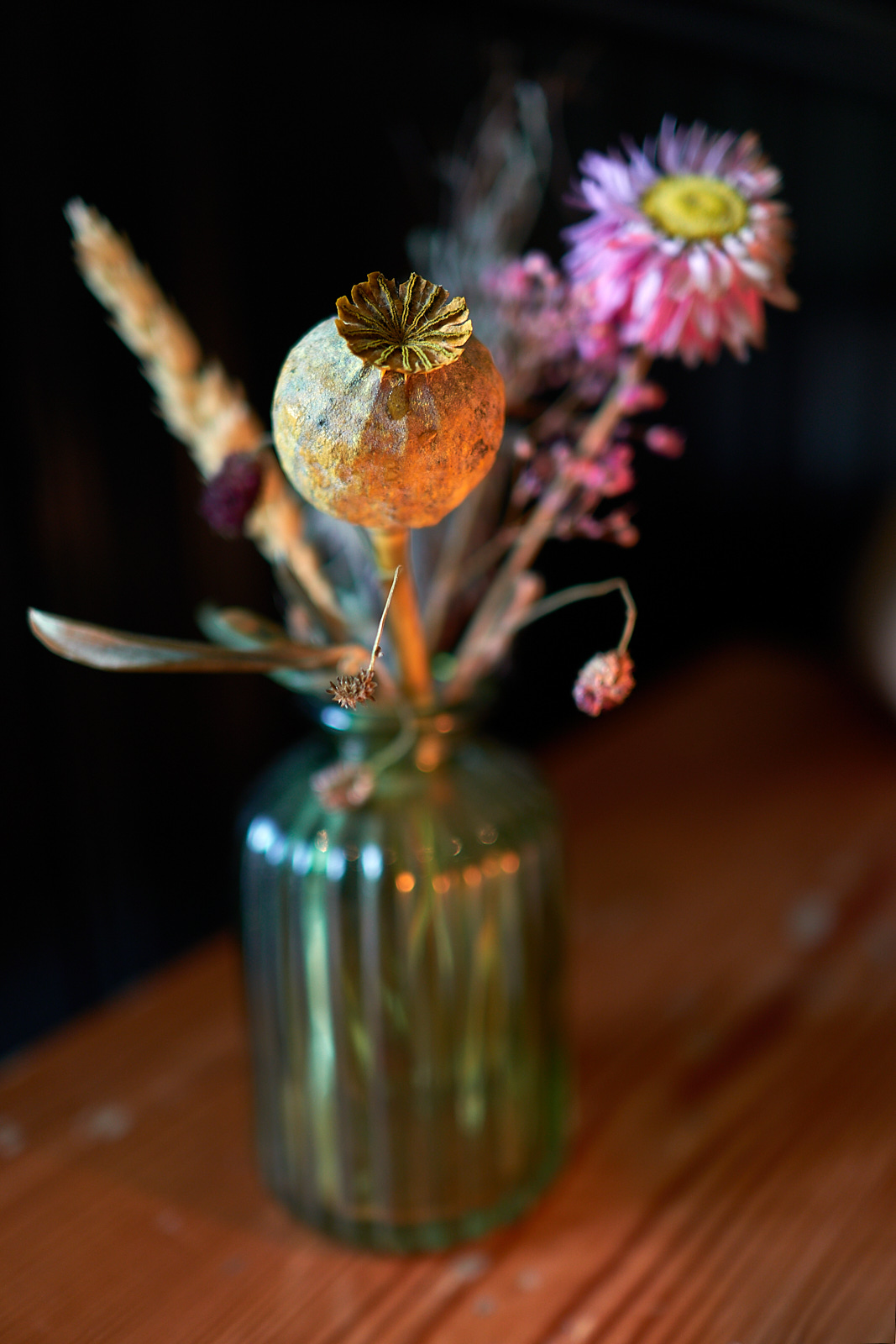  Flower Arrangement in Restaurant 