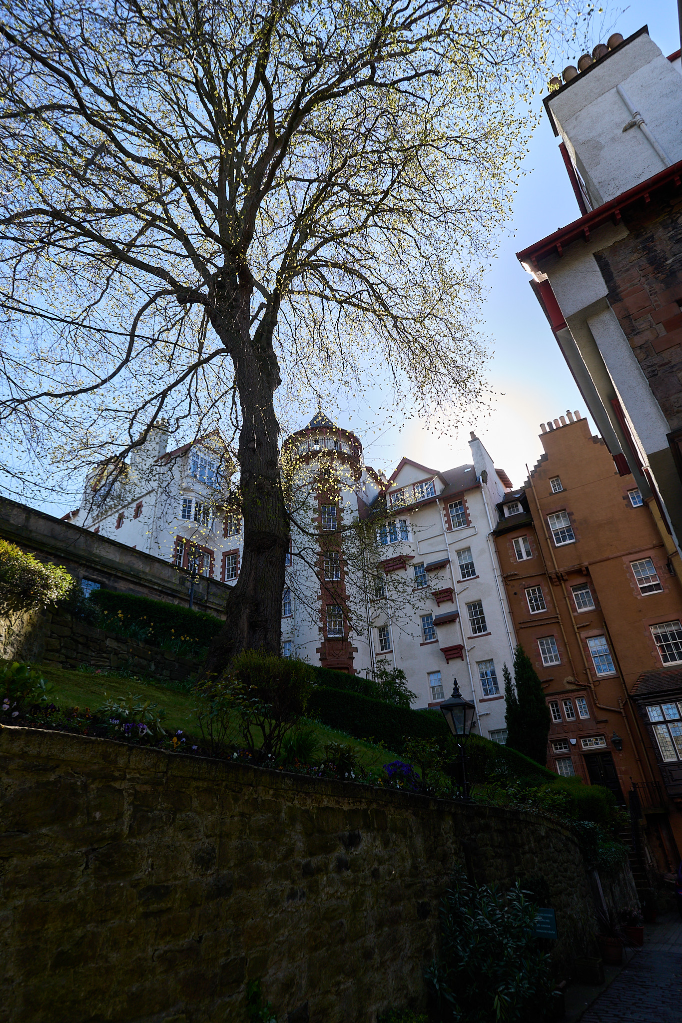  Ramsay Lane, near the Castle 