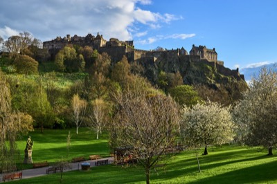  Princes Street Gardens with view of Edinburgh Castlle 
