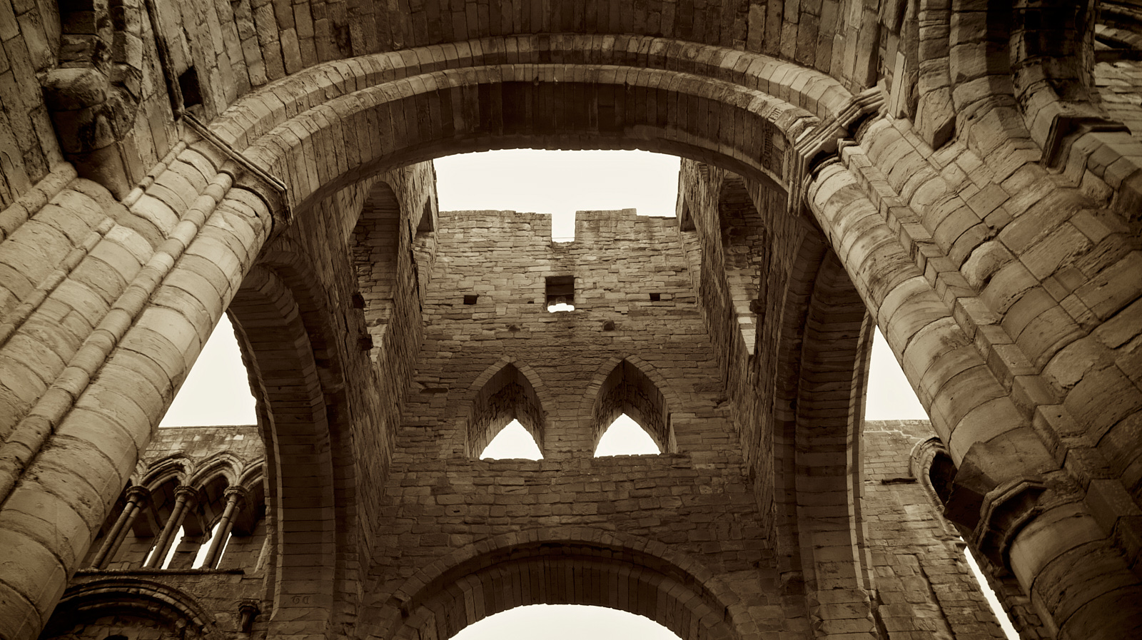  Jedburgh Abbey 