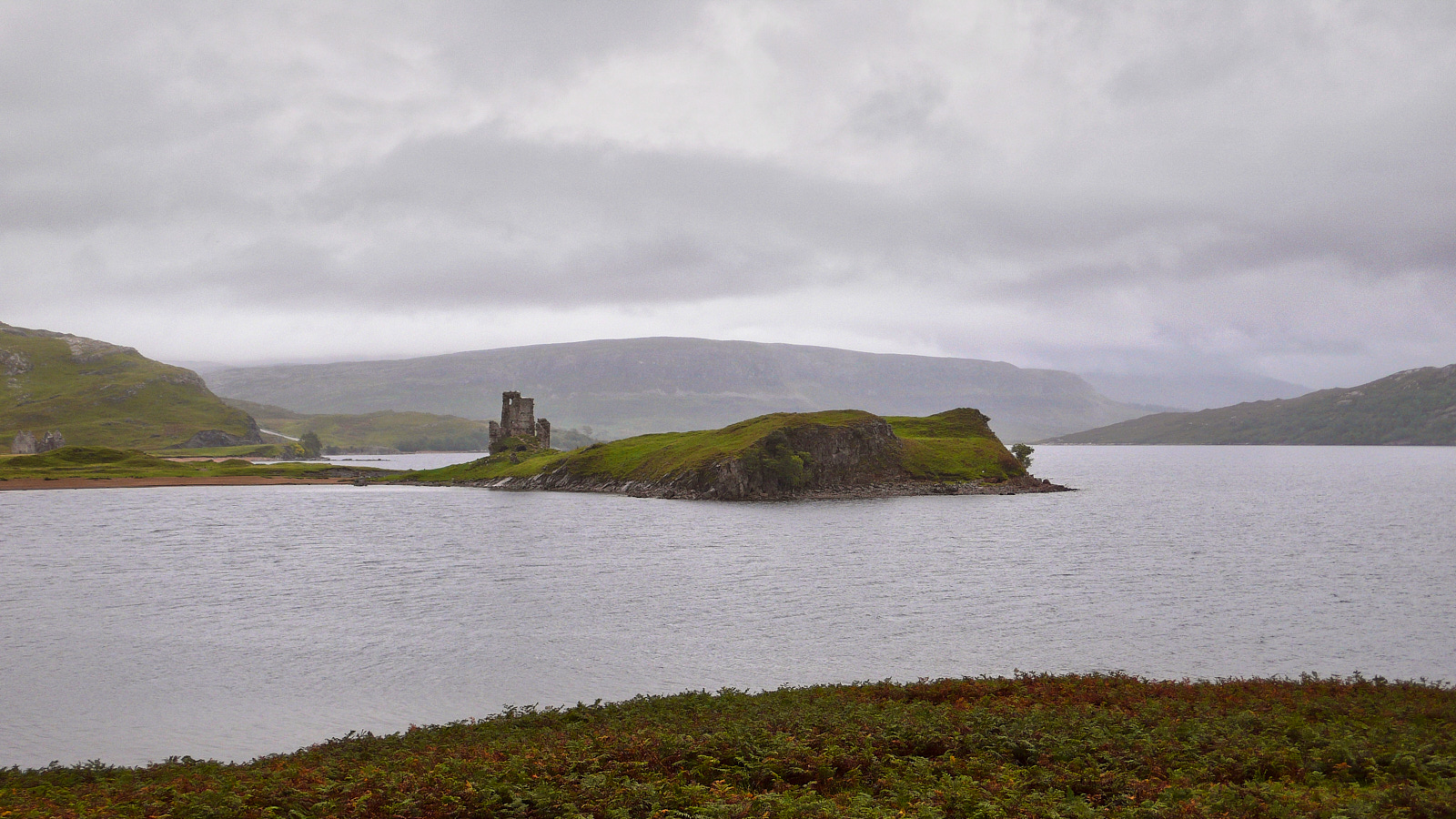  Ardvreck Castle, Loch Assynt 