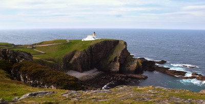  Lighthouse Cluas Deas 