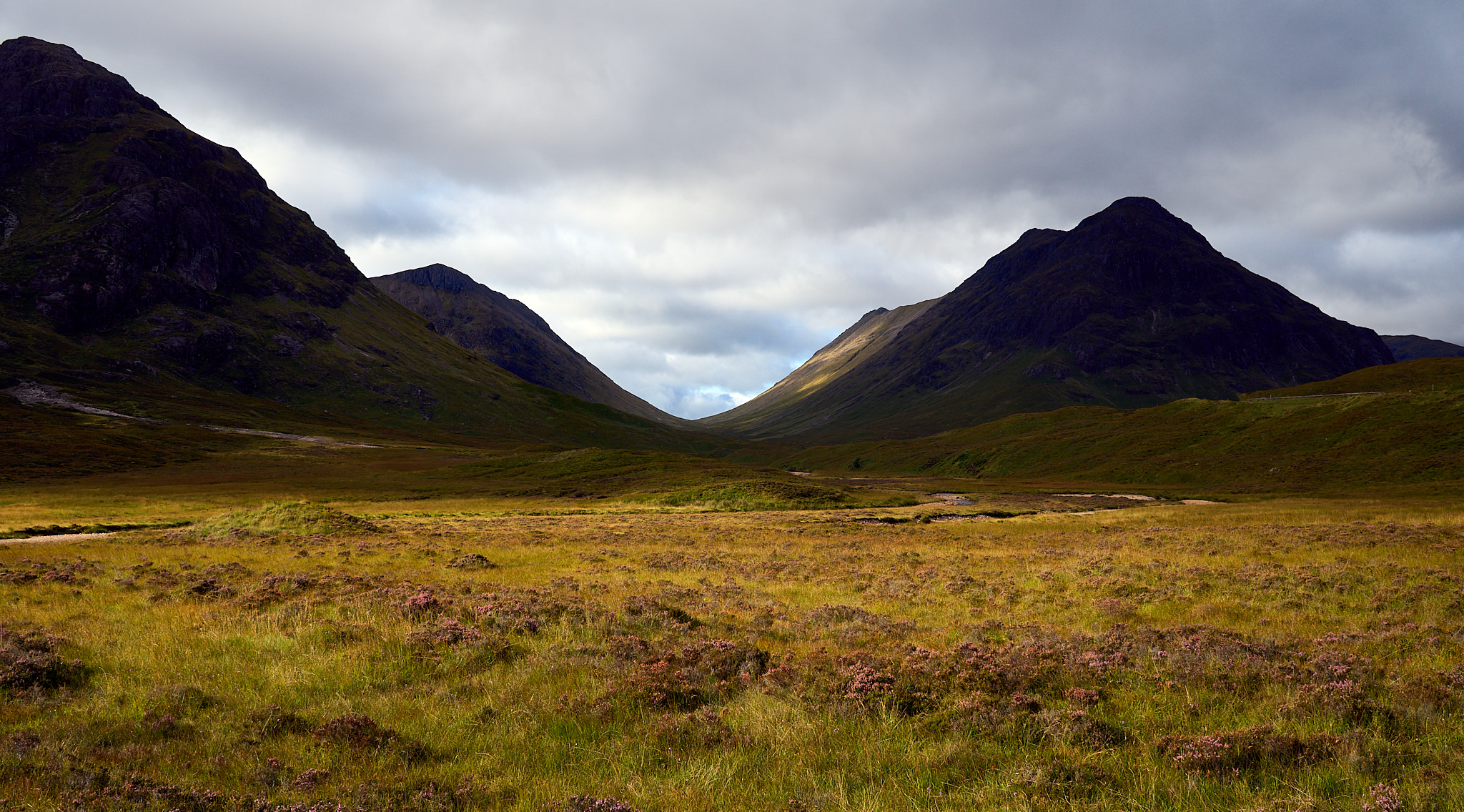  Glencoe near Altnafeadh, Stob nan Cabar and Stob Mhic Mhartuin 