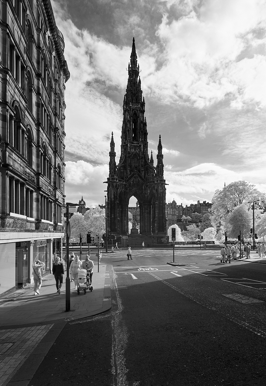  South St David Street, Scott Monument, Edinburgh 