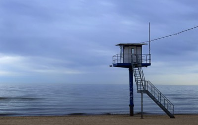  Raised Stand 