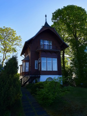  Small House at the sea front 