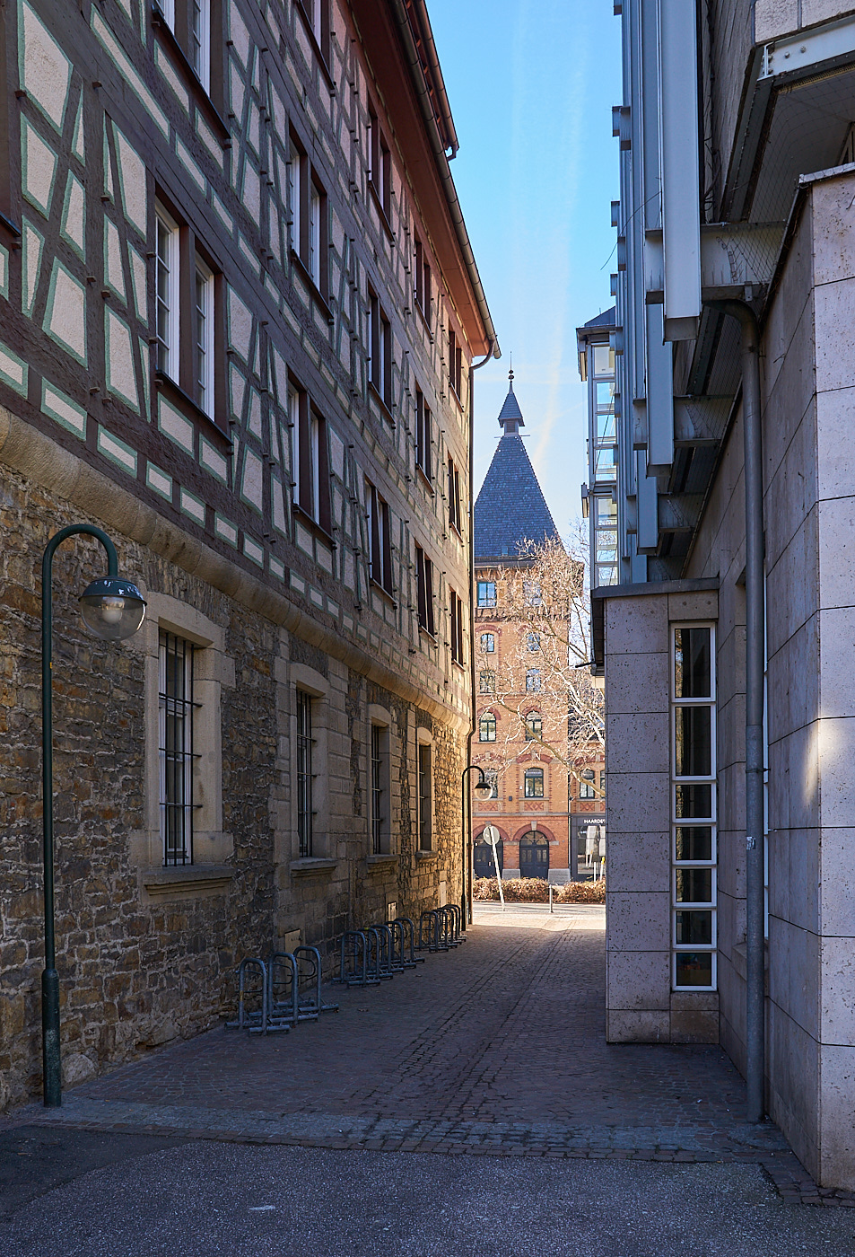  Old fire department, Spendhaus on the left, city library on the right 